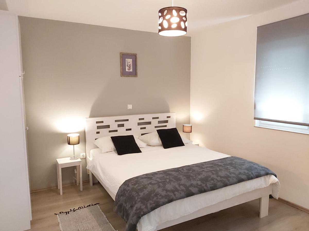 Guest House Dragic زادار الغرفة الصورة